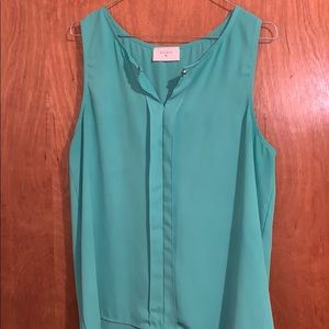 Women’s dressy top